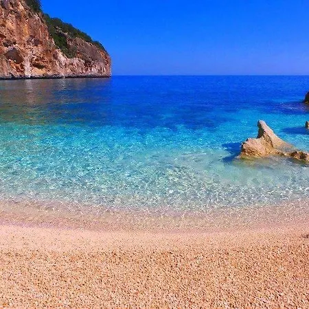 Διαμέρισμα S'accodoro Triei