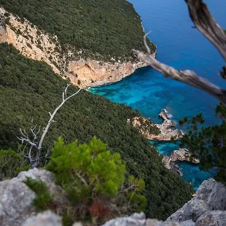 Διαμέρισμα S'accodoro Triei